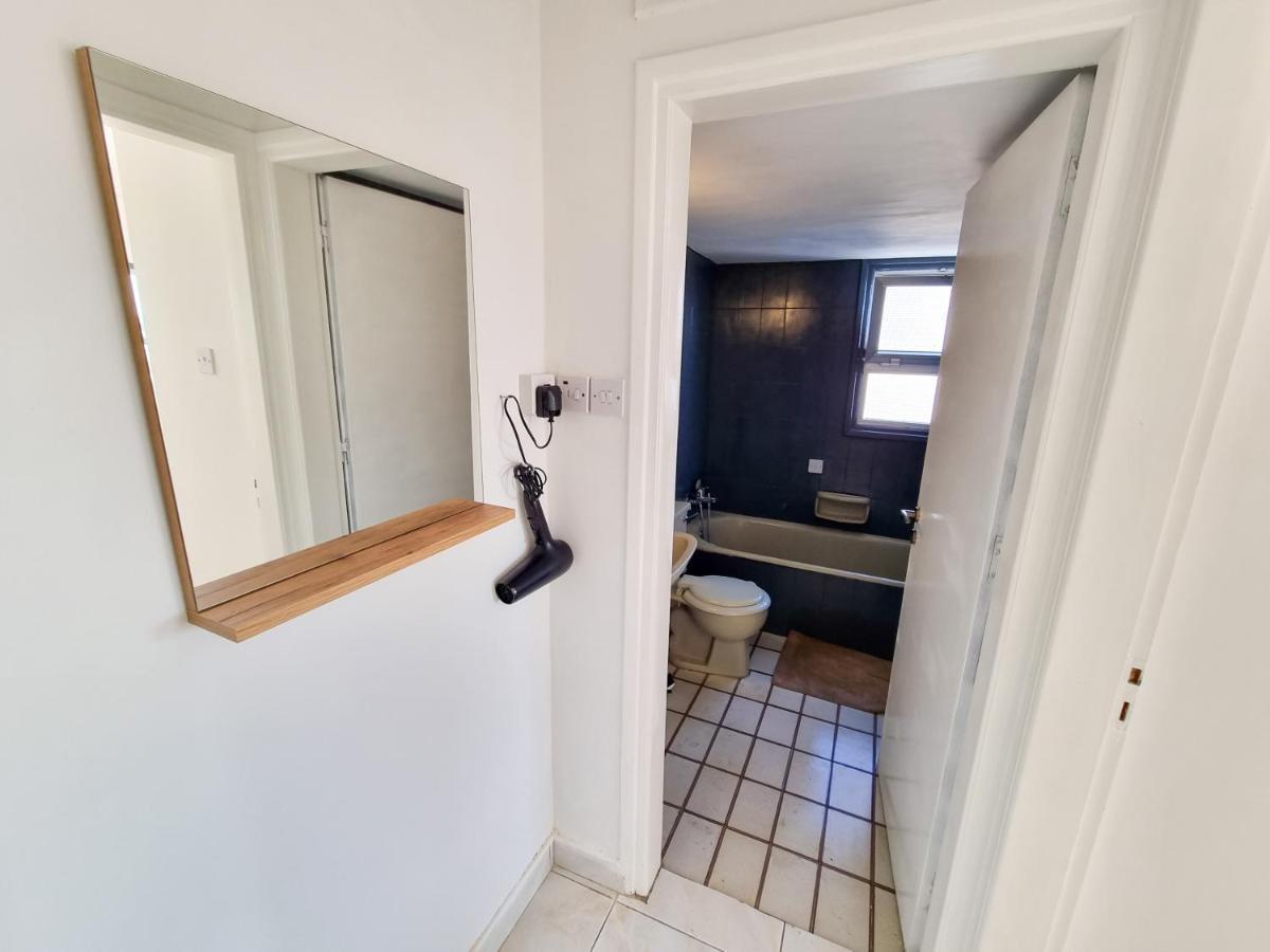 לרנקה City View Rooms מראה חיצוני תמונה